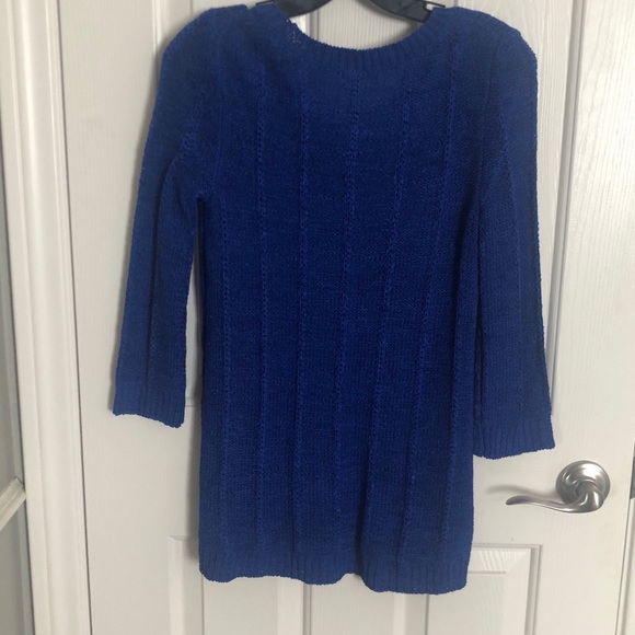 Blue sweater - Picture 3 of 3